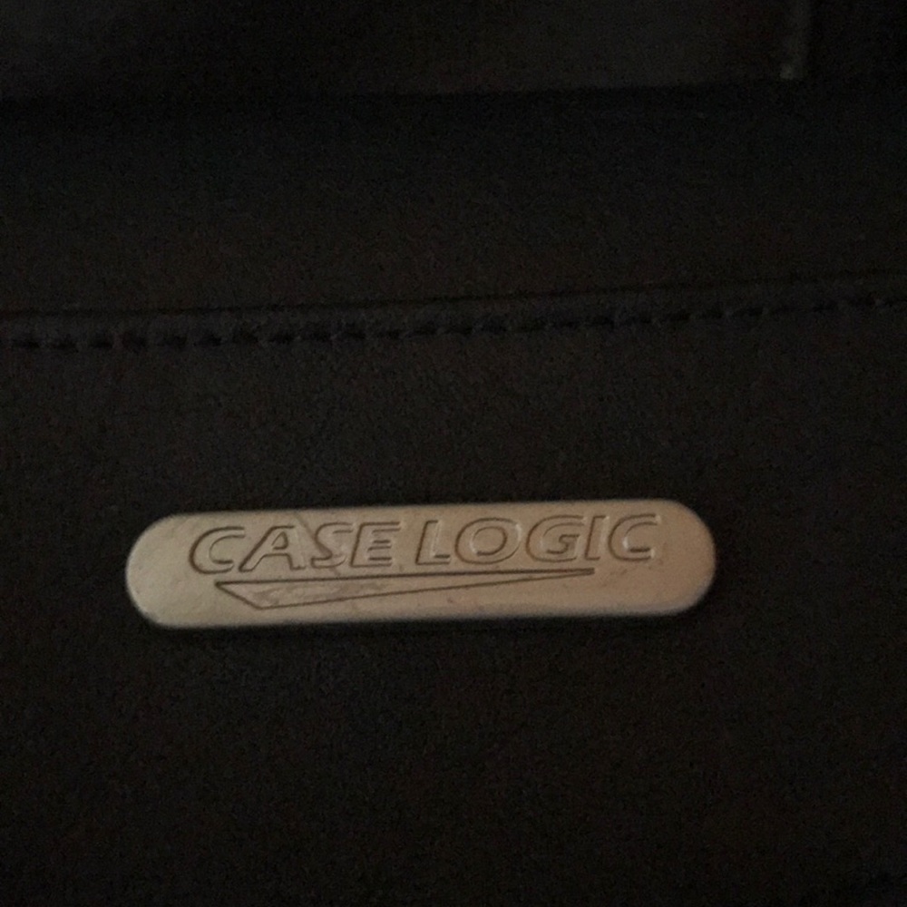 Leather case logic - Picture 9 of 9
